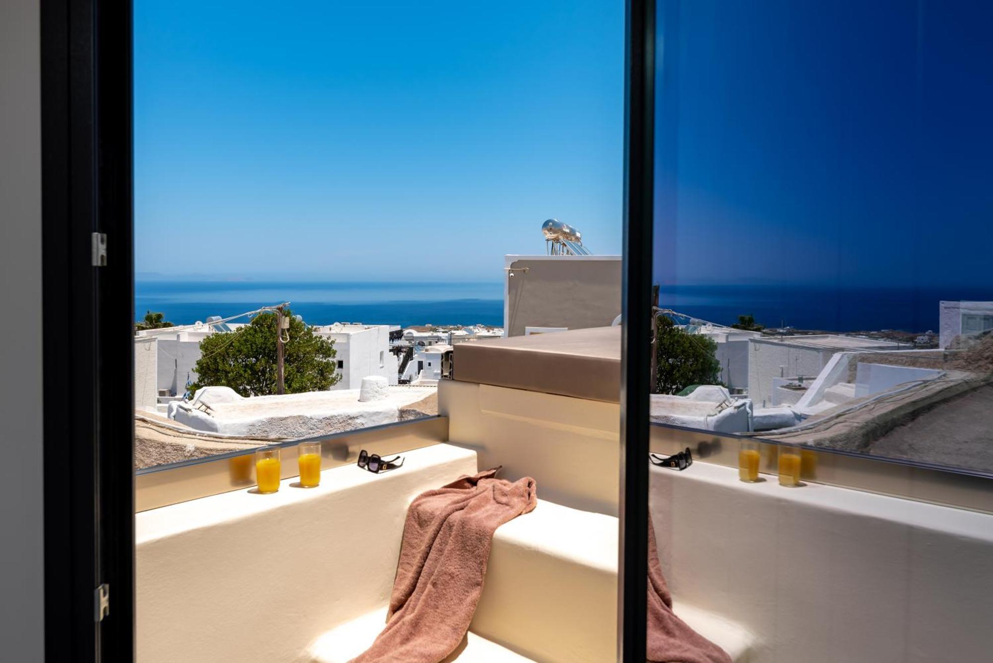 Deep Cave Suites Kontochori Fira  Esterno foto